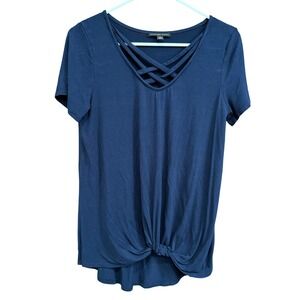 Signature Studio Women's Navy Blue‎ Criss Cross Knot Front Short Sleeve Top